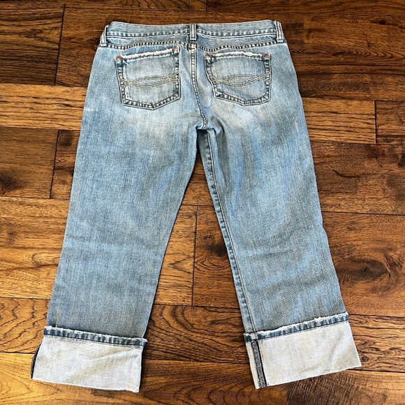 Abercrombie & Fitch Vintage Capri Low Rise Jeans Cuffed Blue Size 6 - Picture 8 of 11